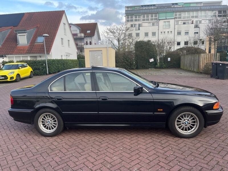 Gebraucht BMW 540 286 PS (210 kW) 1998 Schwarz Limousine