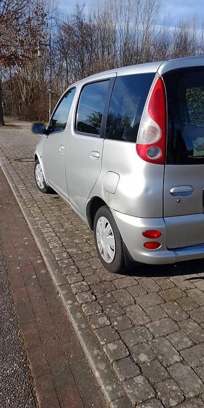 Gebraucht Toyota Yaris 2001 Grau Van / Kleinbus