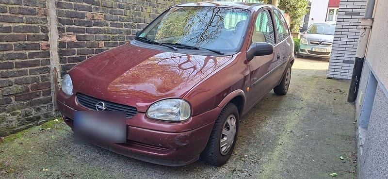 Gebraucht Opel Corsa 60 PS (44 kW) 1997 Rot Kleinwagen