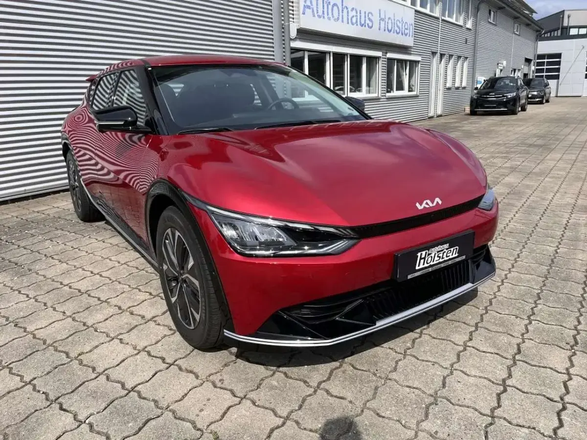 Gebraucht Kia EV6 Air 125 kW (170 PS) 2024 Runway rot metallic SUV