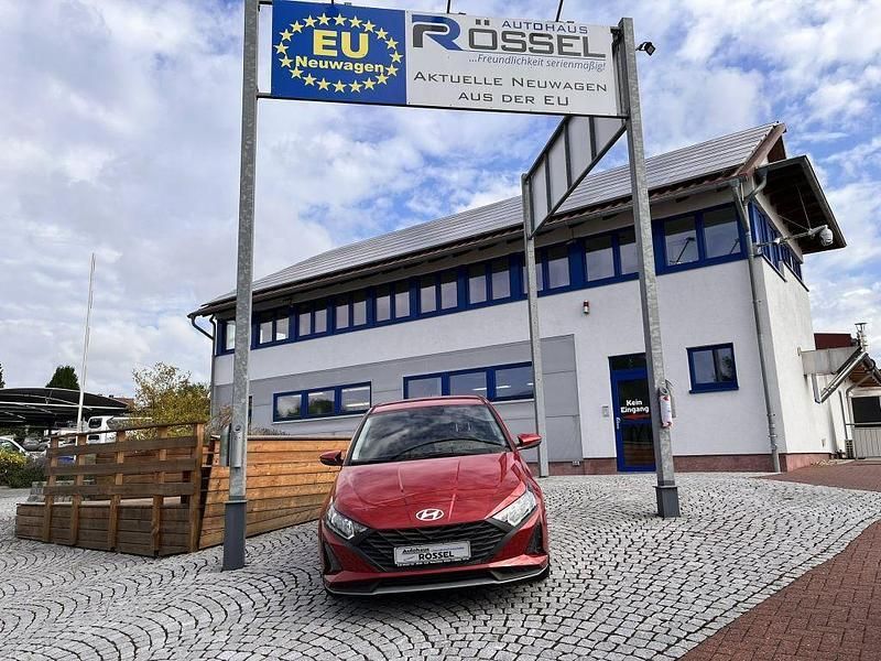 Rot Neu 2025 Hyundai i20 Edition Limousine | 17.990 € (Fairer Preis) - Bild 1/4