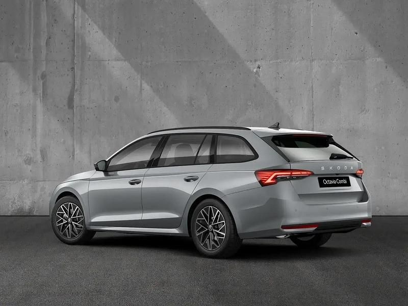 Neu Skoda Octavia 150 PS (110 kW) 2025 Silber Kombi