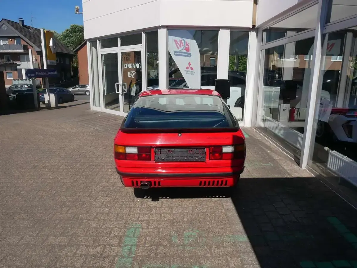Second-hand Porsche 924 150 CP (110 kW) 1985 Roșu Coupe