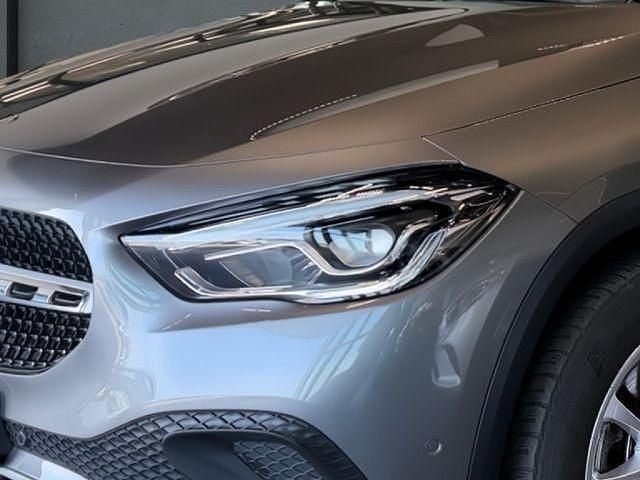 Gebraucht Mercedes GLA250 160 PS (117 kW) 2020 Grau SUV