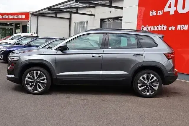 Gebraucht Skoda Karoq Style 150 PS (110 kW) 2023 Grau SUV