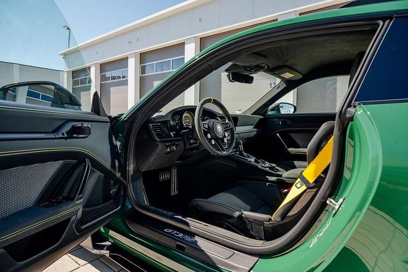 Gebraucht Porsche 911 GT3 RS 525 PS (386 kW) 2024 Grün Coupé