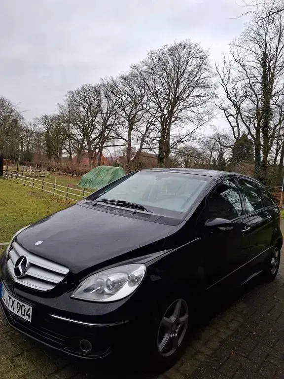 Gebraucht Mercedes B170 116 PS (85 kW) 2008 Schwarz Van / Kleinbus