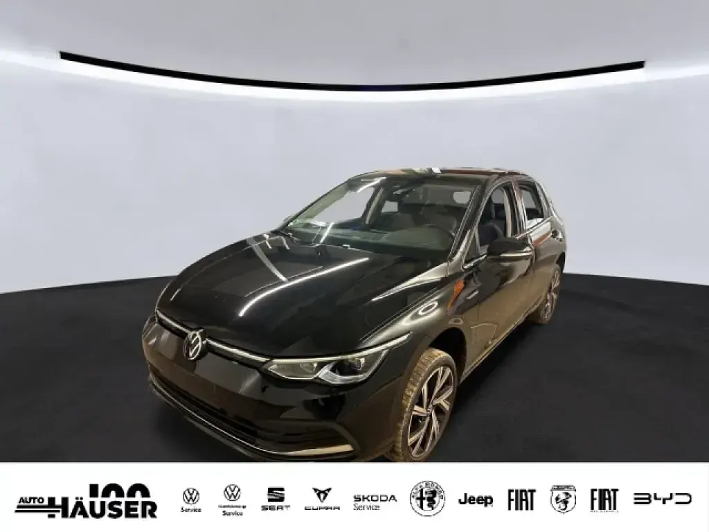 Gebraucht VW Golf VIII Style 131 PS (96 kW) 2024 Limousine