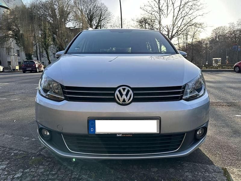 Gebraucht VW Touran 150 PS (110 kW) 2012 Silber Van / Kleinbus