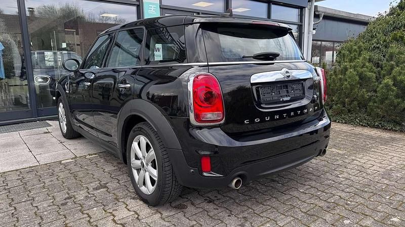 Gebraucht Mini Cooper S Countryman 192 PS (141 kW) 2019 Midnight black metallic SUV