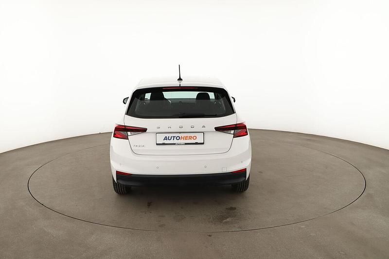 Gebraucht Skoda Fabia Active 2022 Weiß Kleinwagen
