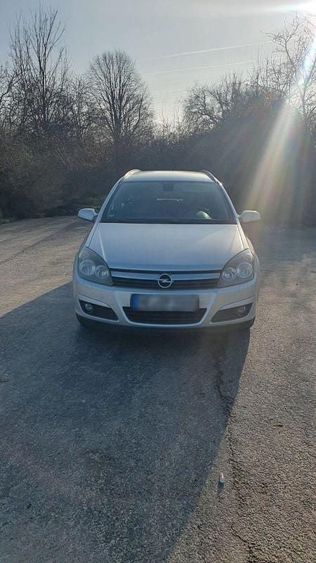 Gebraucht Opel Astra 125 PS (91 kW) 2005 Silber Kombi