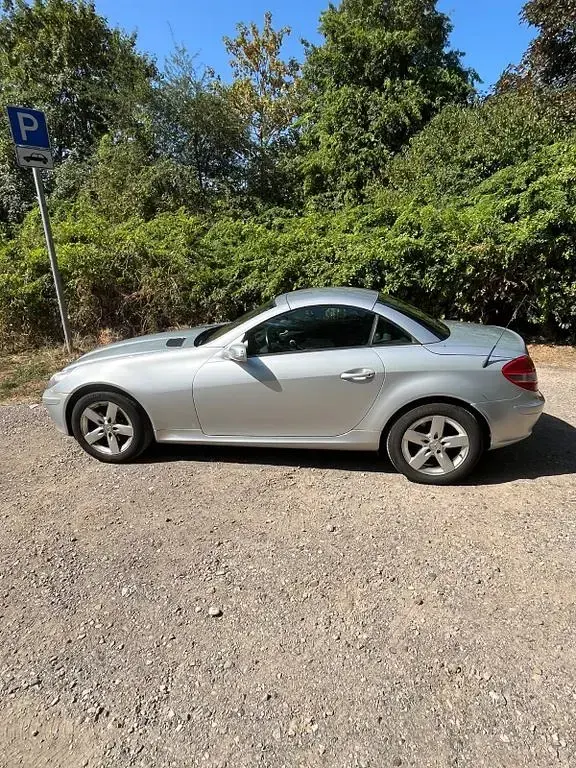 Gebraucht Mercedes SLK200 163 PS (119 kW) 2006 Silber Cabrio