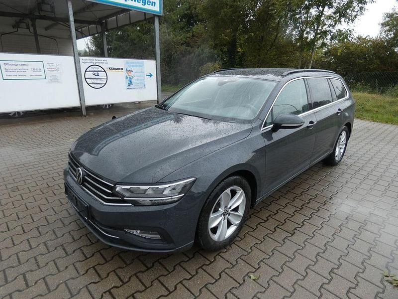 Uranograu/cinza urano Gebraucht 2021 VW Passat Business Kombi | 17.490 € (Superpreis) - Bild 1/4