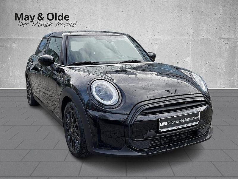 Gebraucht Mini Cooper 136 PS (100 kW) 2021 Schwarz Kleinwagen