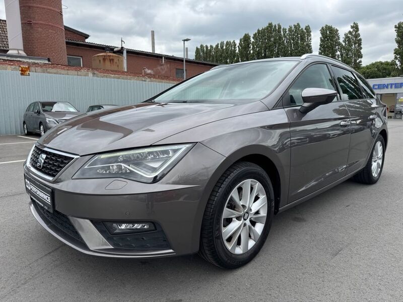 Grau Gebraucht 2017 Seat Leon ST Style Kombi | 11.900 € (Fairer Preis) - Bild 1/4