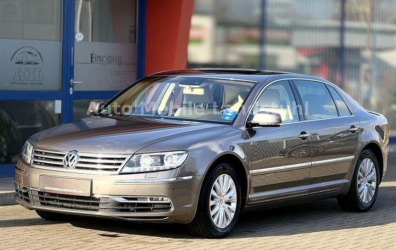 Grau Gebraucht 2011 VW Phaeton Limousine | 9.999 € (Guter Preis) - Bild 1/4