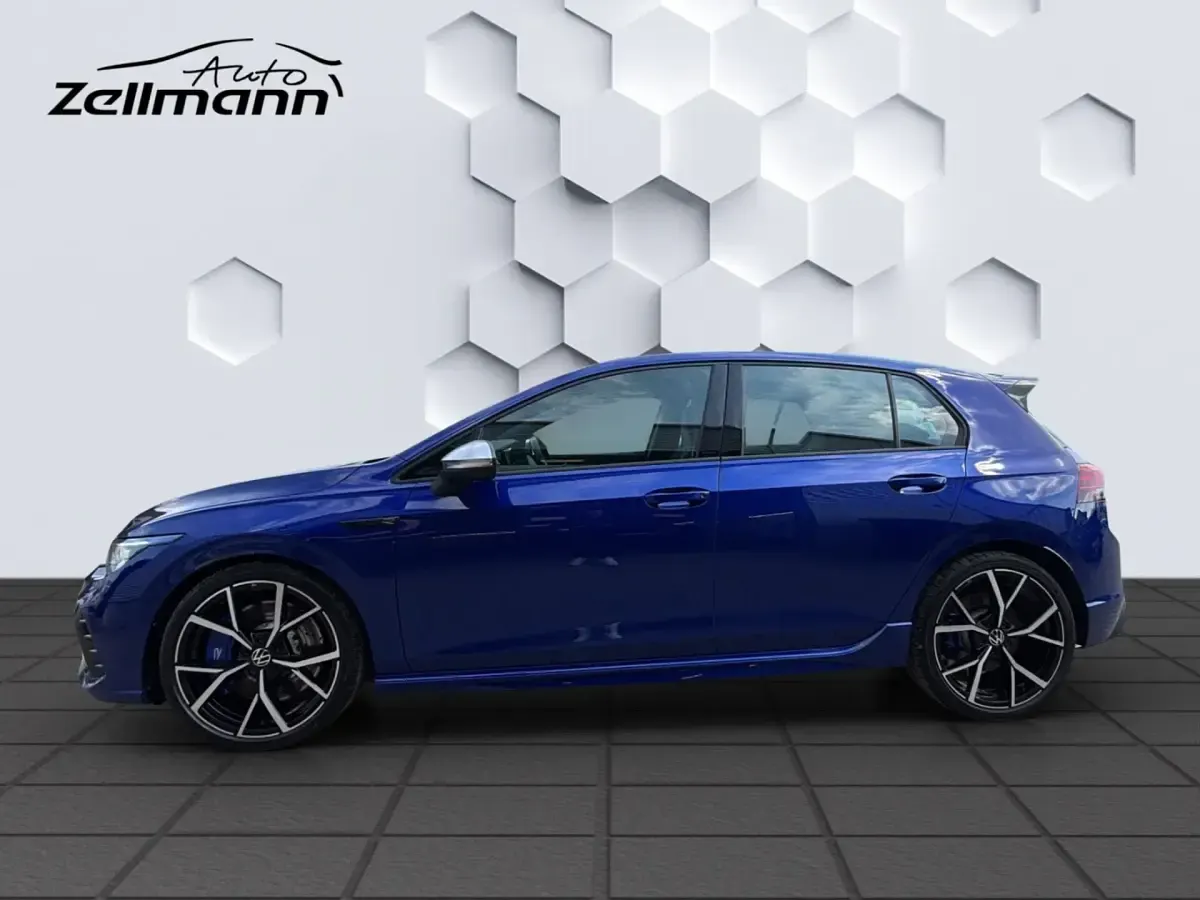 Gebraucht VW Golf VIII R 333 PS (244 kW) 2022 Blau Limousine