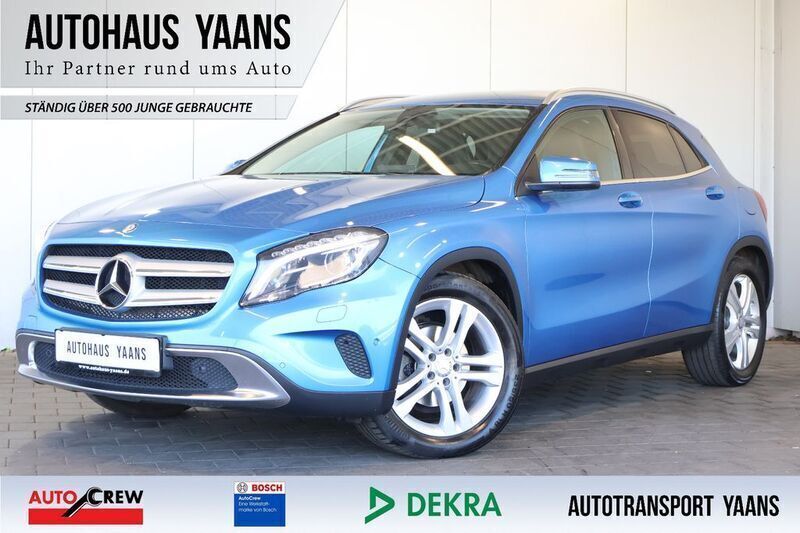 Blau Gebraucht 2016 Mercedes GLA180 SUV | 17.889 € (Fairer Preis) - Bild 1/4