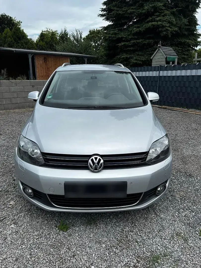 Gebraucht VW Golf Plus Cross Life 105 PS (77 kW) 2013 Silber Van / Kleinbus