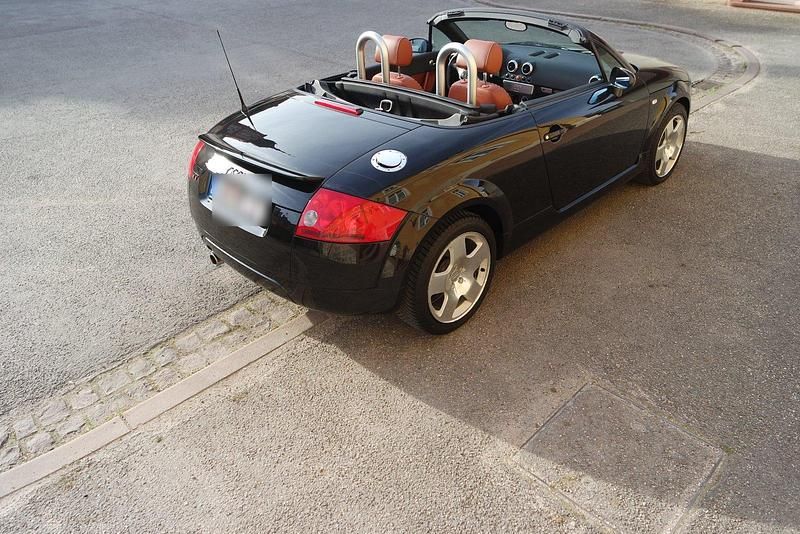 Gebraucht Audi TT Roadster Design 150 PS (110 kW) 2001 Schwarz Cabrio