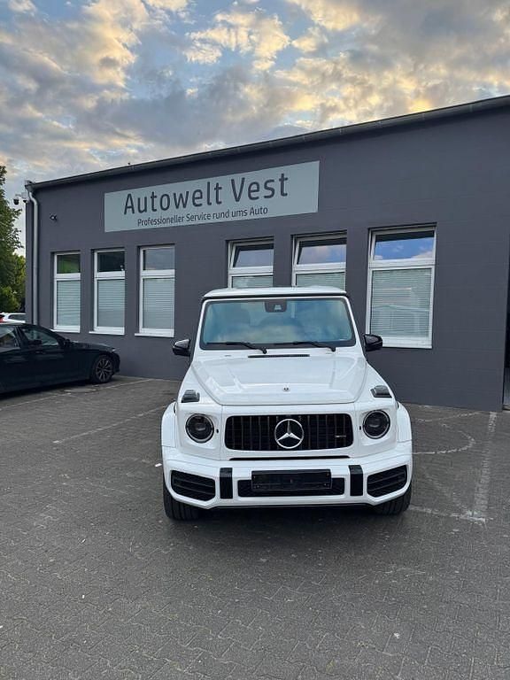 Weiß Gebraucht 2022 Mercedes G63 AMG AMG SUV | 144.990 € - Bild 1/4