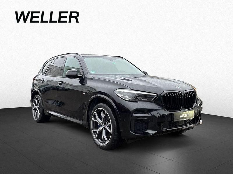 Gebraucht BMW X5 Comfort Edition 286 PS (210 kW) 2022 Black sapphire (schwarz) SUV