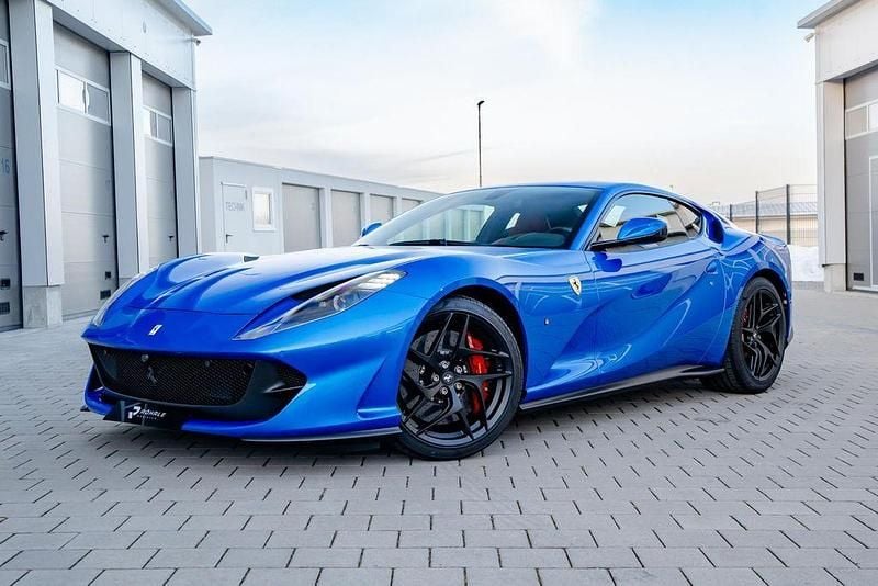 Gebraucht Ferrari 812 799 PS (587 kW) 2018 Blau Coupé