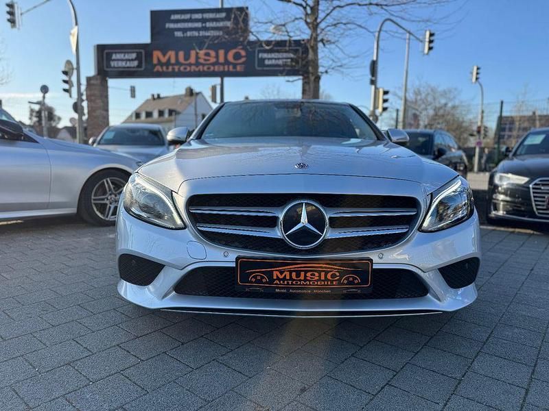 Gebraucht Mercedes C220 194 PS (142 kW) 2019 Grau Limousine