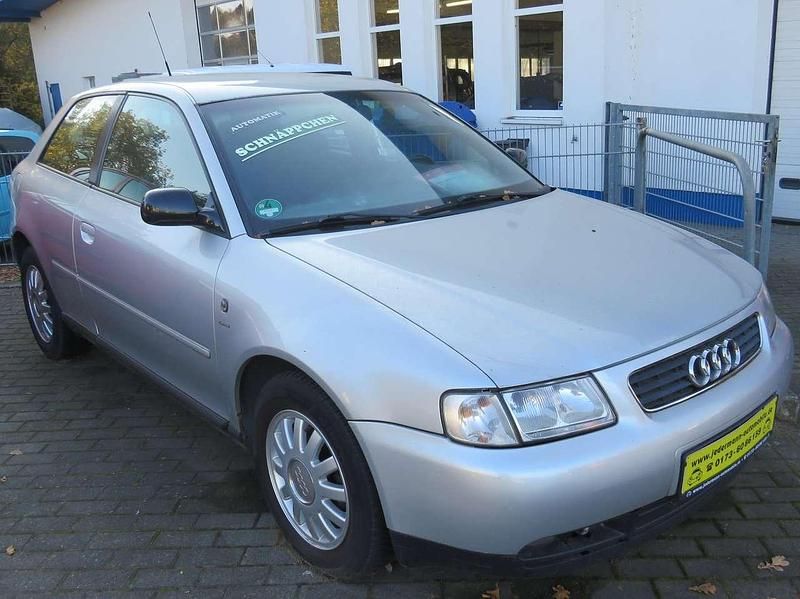 Silber Gebraucht 1999 Audi A3 Ambition Limousine | 1.100 € (Guter Preis) - Bild 1/4