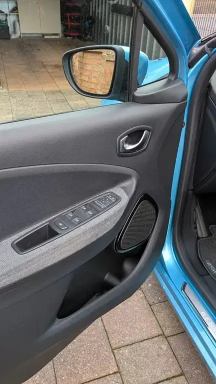 Second-hand Renault Zoe Intens 50 kW (69 CP) 2020 Albastru Hatchback