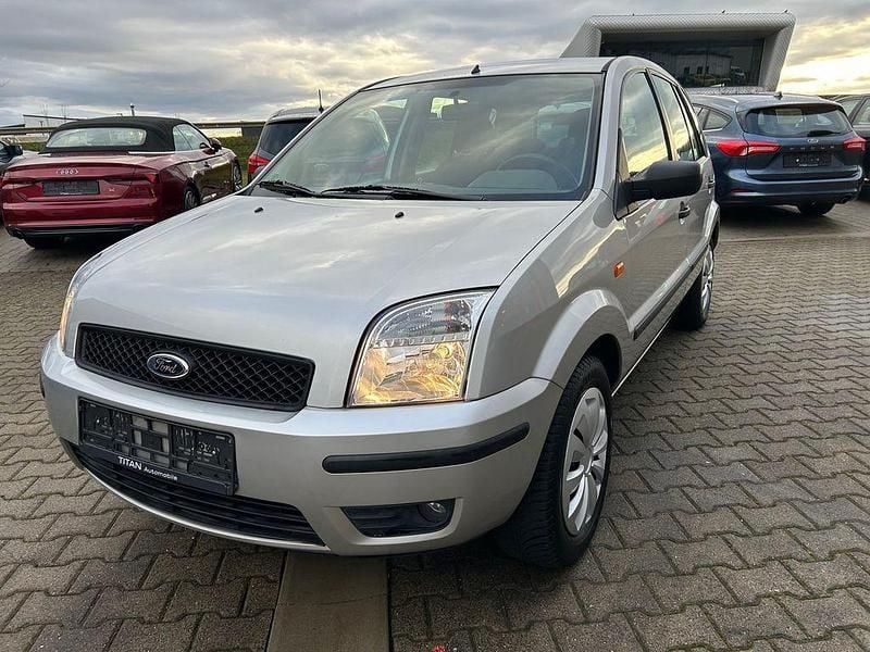 Gebraucht Ford Fusion Trend 80 PS (58 kW) 2003 Silber Kleinwagen