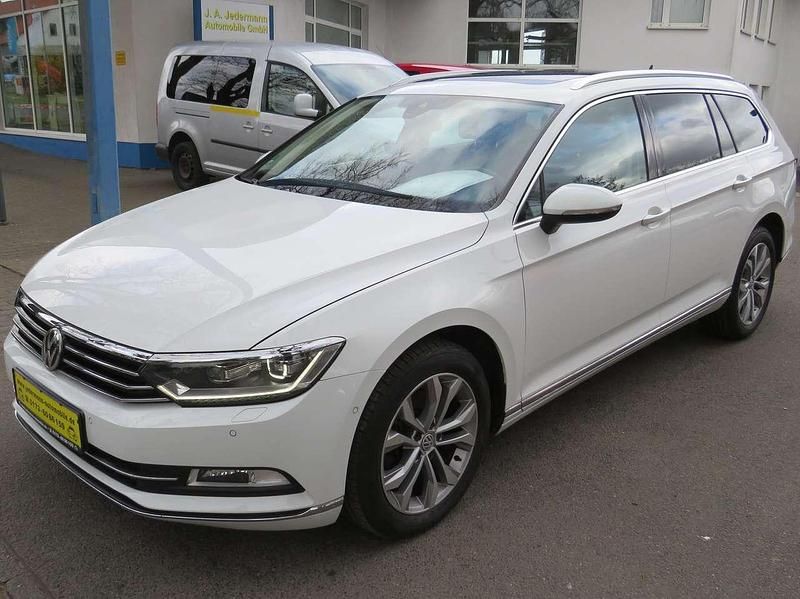 Gebraucht VW Passat Highline 179 PS (131 kW) 2015 Pure white Kombi