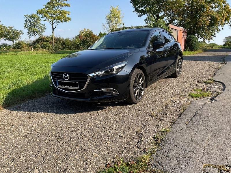 Gebraucht Mazda 3 120 PS (88 kW) 2018 Schwarz Limousine