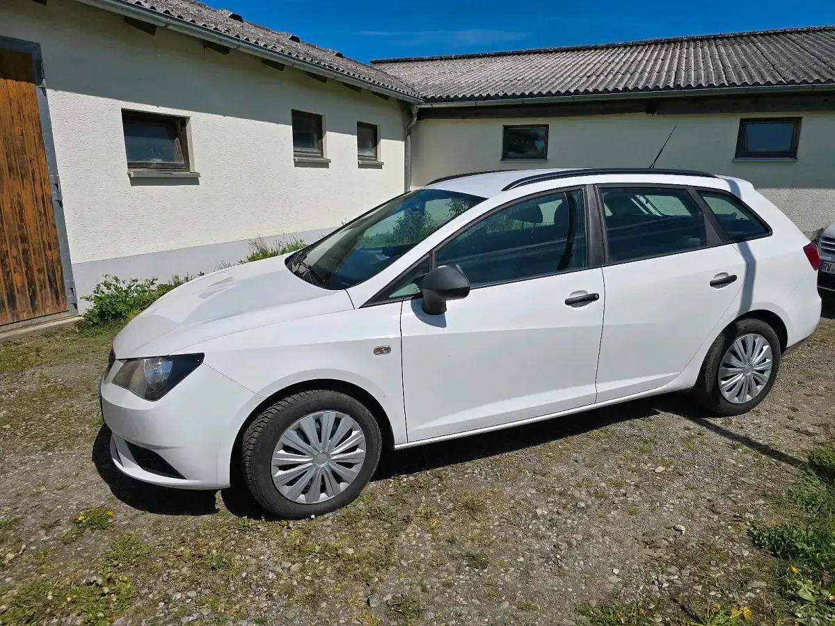 Gebraucht Seat Ibiza ST 105 PS (77 kW) 2015 Weiß Kombi
