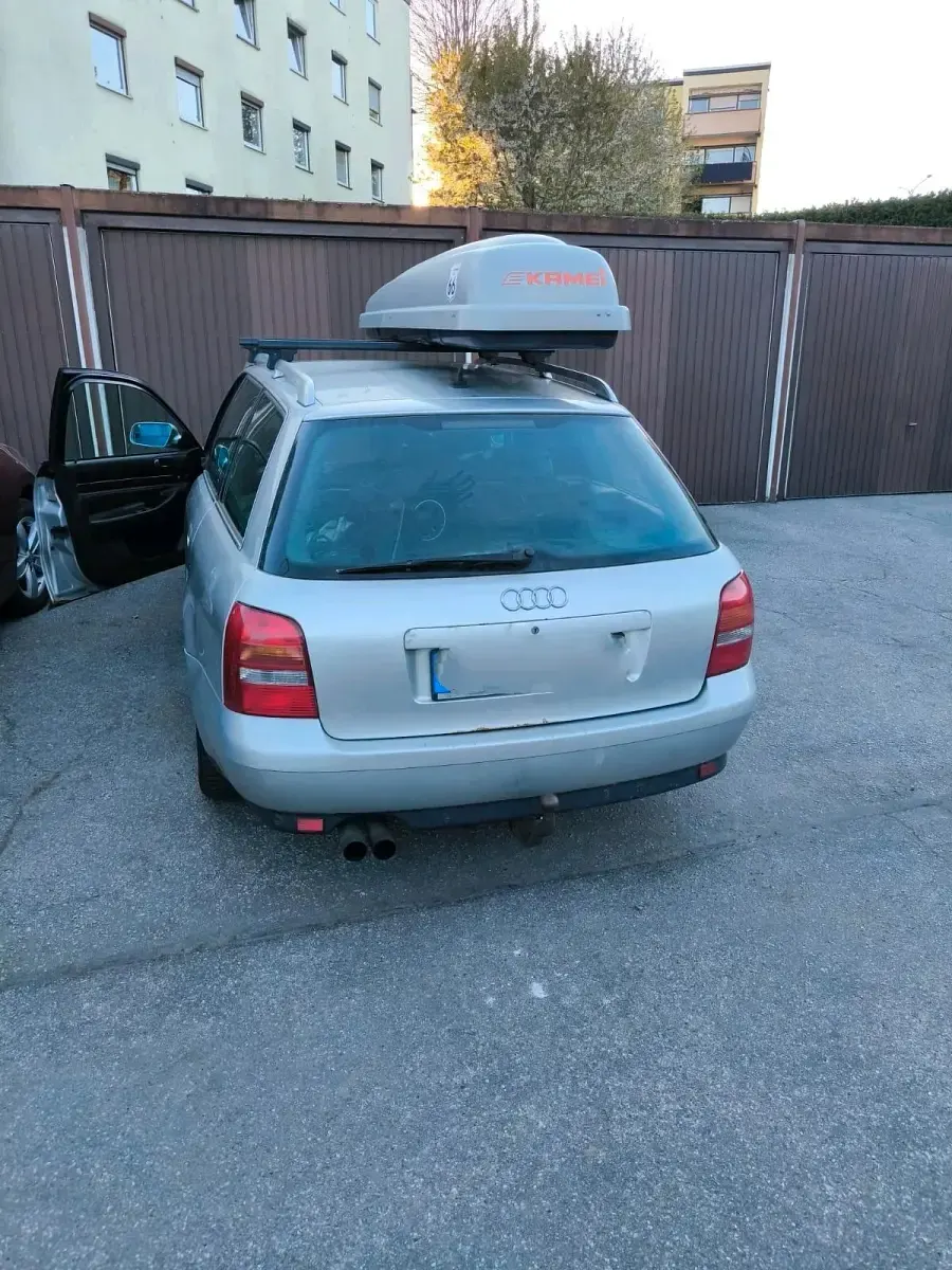 Gebraucht Audi A4 163 PS (119 kW) 2000 Silber Kombi