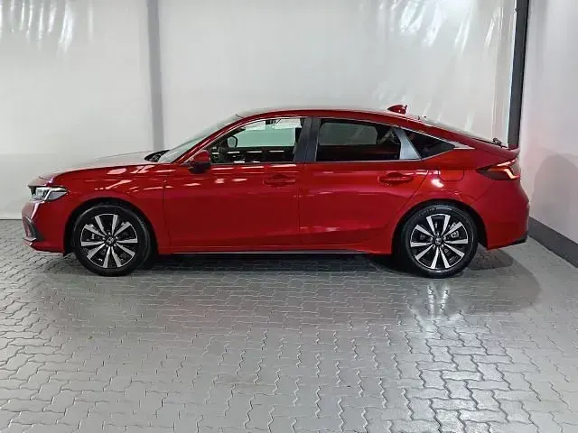Neu Honda Civic Elegance 143 PS (105 kW) 2025 Rot Limousine
