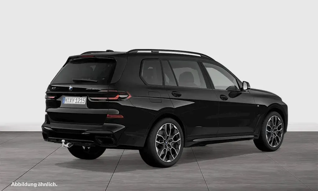 Gebraucht BMW X7 M Sport 352 PS (258 kW) 2026 Schwarz SUV