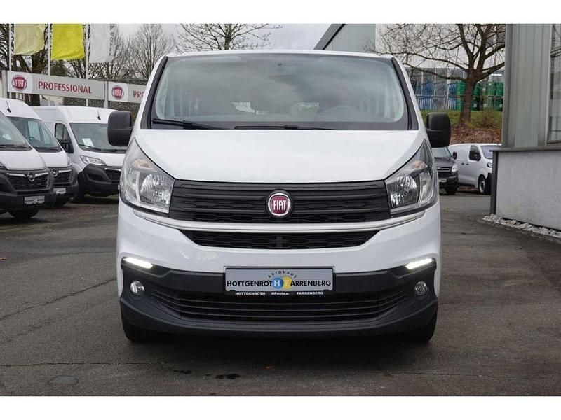 Gebraucht Fiat Talento Basis 95 PS (69 kW) 2018 Weiß Van / Kleinbus