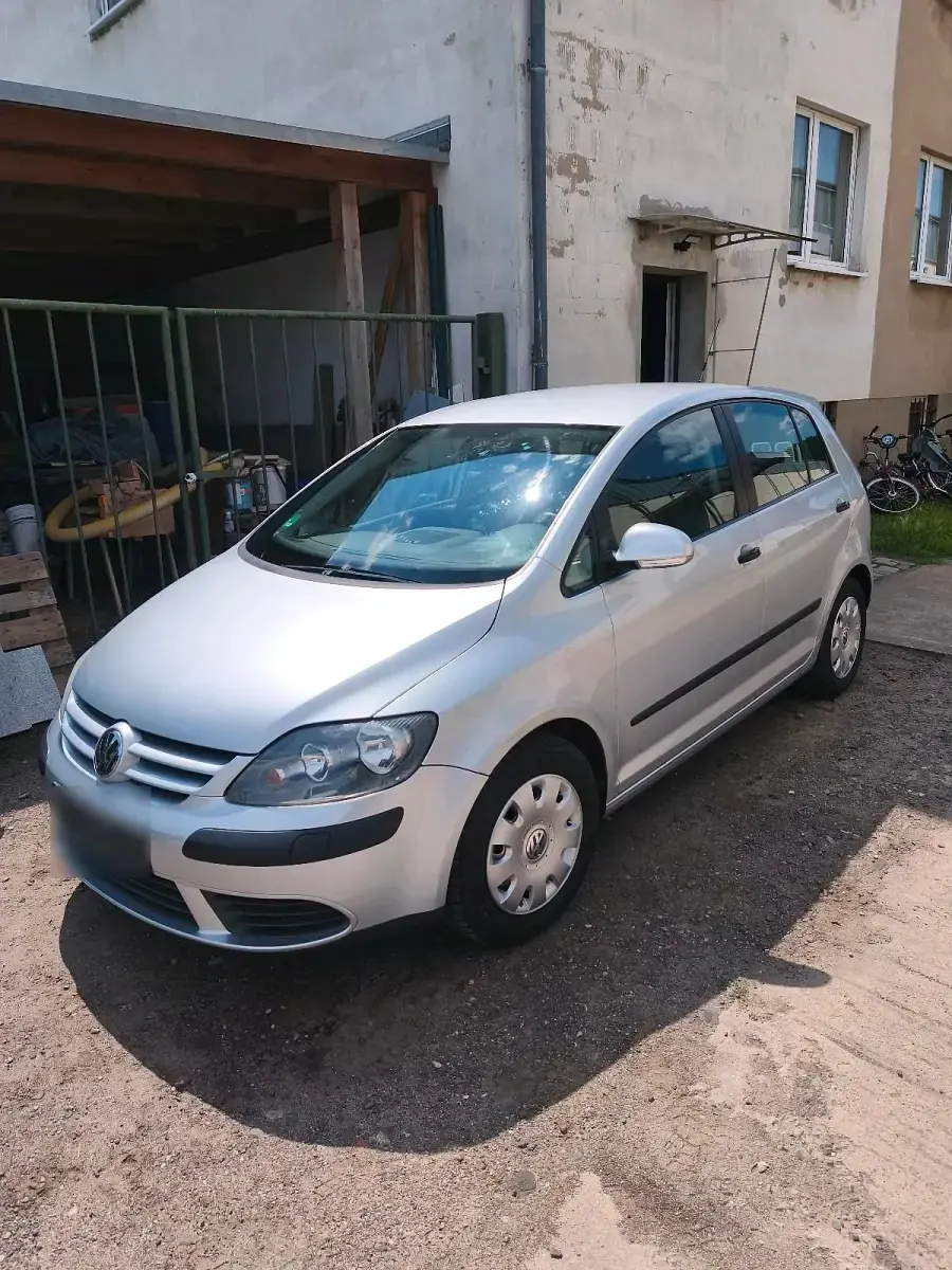 Gebraucht VW Golf Plus Cross 102 PS (75 kW) 2006 Silber Kleinwagen
