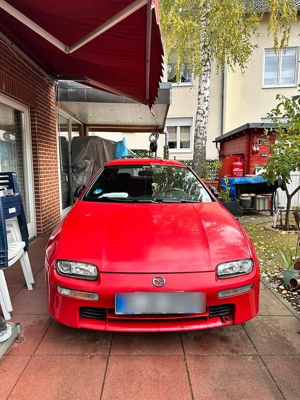 Gebraucht Mazda 323F 90 PS (66 kW) 1998 Rot Limousine