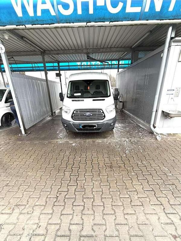 Gebraucht Ford Transit Basis 155 PS (114 kW) 2015 Van / Kleinbus