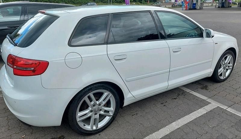 Gebraucht Audi A3 200 PS (147 kW) 2012 Weiß Kleinwagen