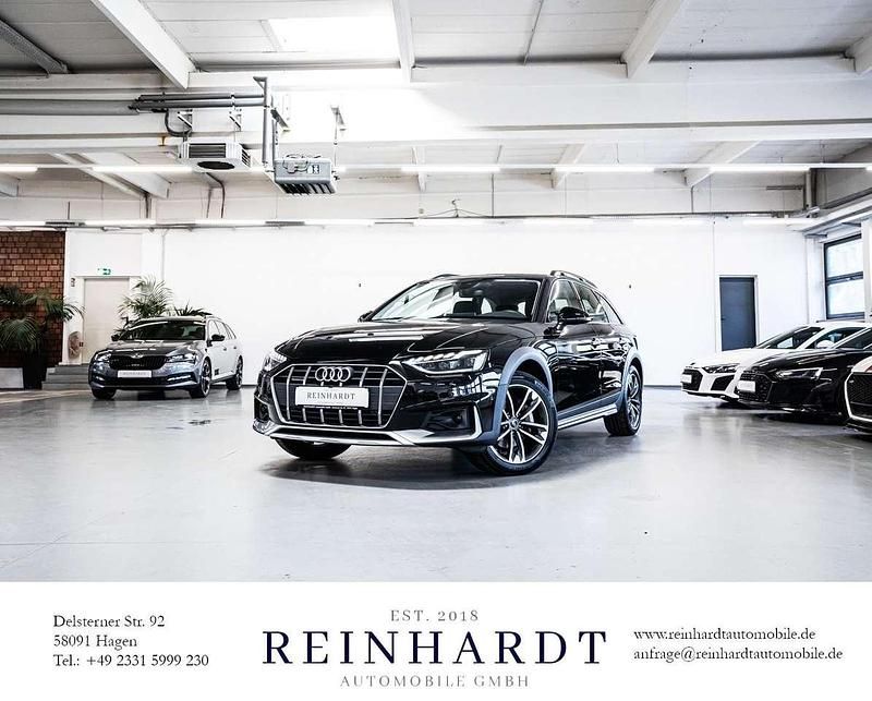 Brillantschwarz Gebraucht 2023 Audi A4 Allroad Kombi | 31.610 € (Superpreis) - Bild 1/3