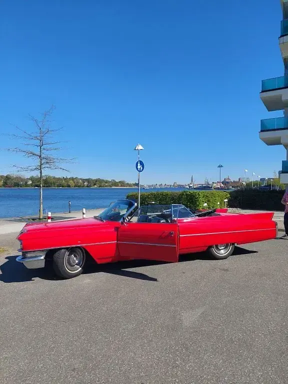 Gebraucht Cadillac Deville 325 PS (239 kW) 1963 Rot Limousine