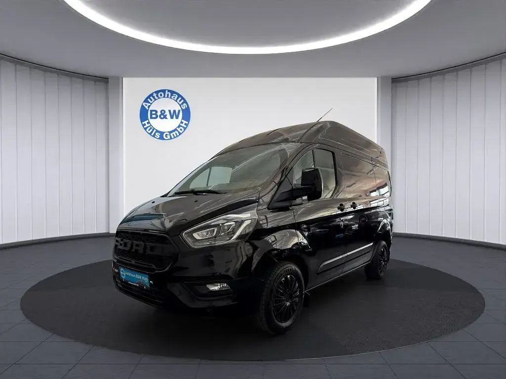 Gebraucht Ford Transit Custom 120 PS (88 kW) 2021 Obsidianschwarz metallic Van / Kleinbus
