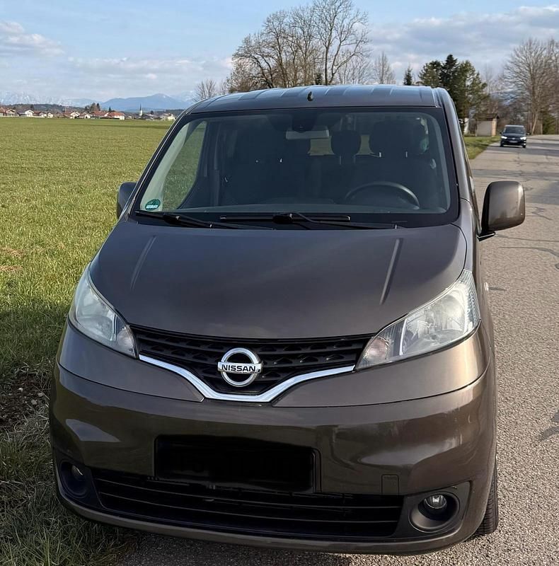 Gebraucht Nissan Evalia Tekna 110 PS (80 kW) 2015 Braun Van / Kleinbus
