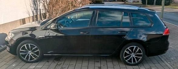 Gebraucht VW Golf VII 135 PS (99 kW) 2014 Schwarz Kombi