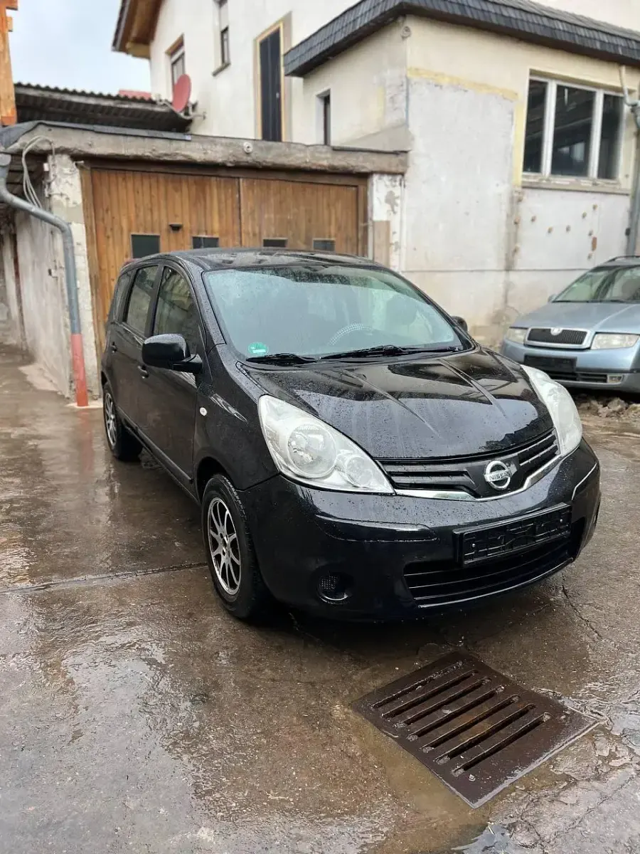 Gebraucht Nissan Note 88 PS (64 kW) 2009 Schwarz Kleinwagen