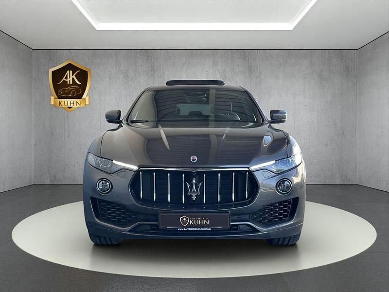 Gebraucht Maserati Levante 349 PS (256 kW) 2020 Grau metallic SUV